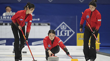 于自己的名 于自己的名